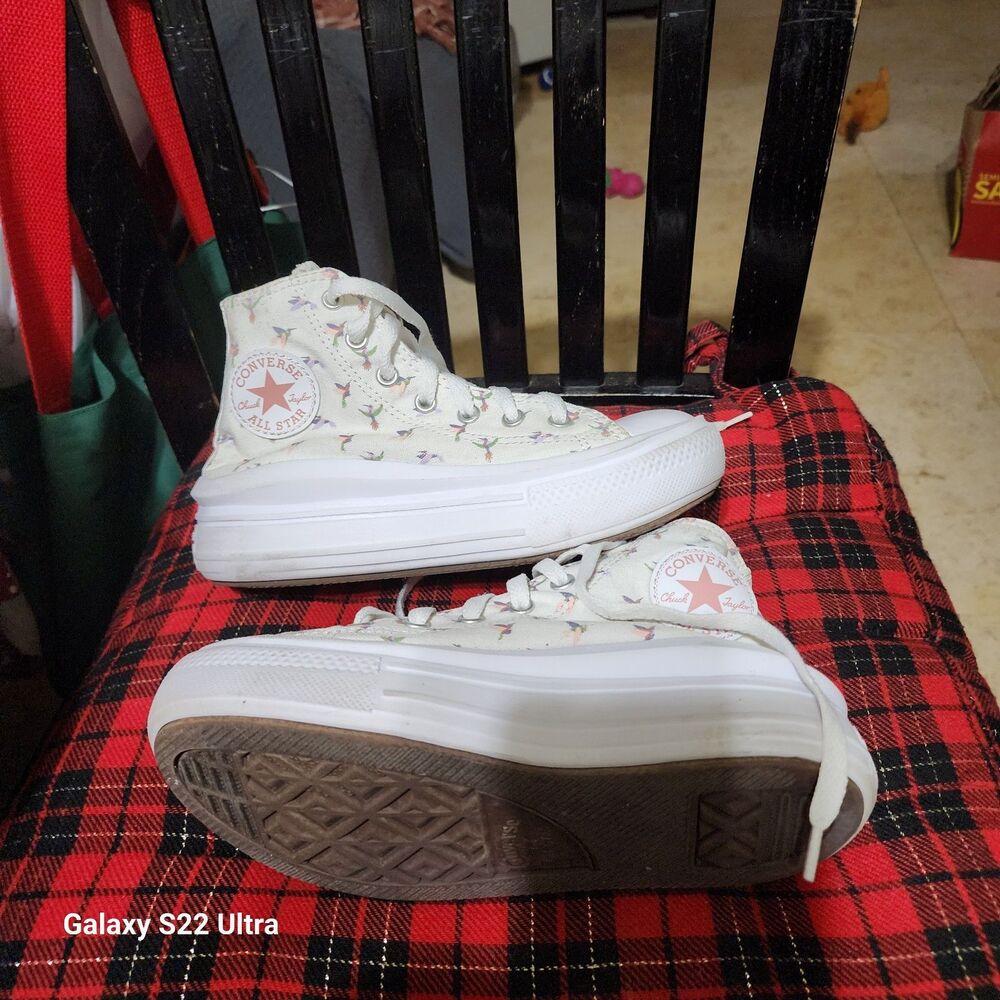 Converse - Picture 4 of 8